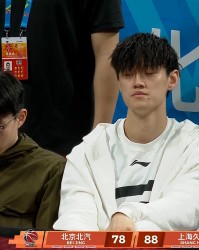 百家乐-王哲林24+17力压周琦，19连胜！冠军外援9记三分